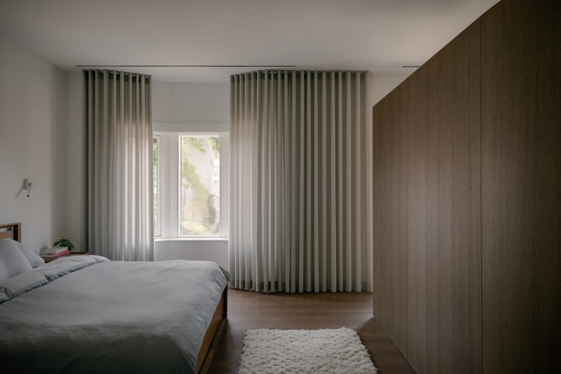 由Studio VAARO设计的极简主义住宅Rathnelly House