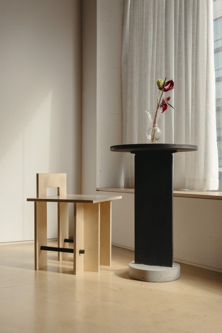 由Graine Studio设计的极简主义凳子SP Stool