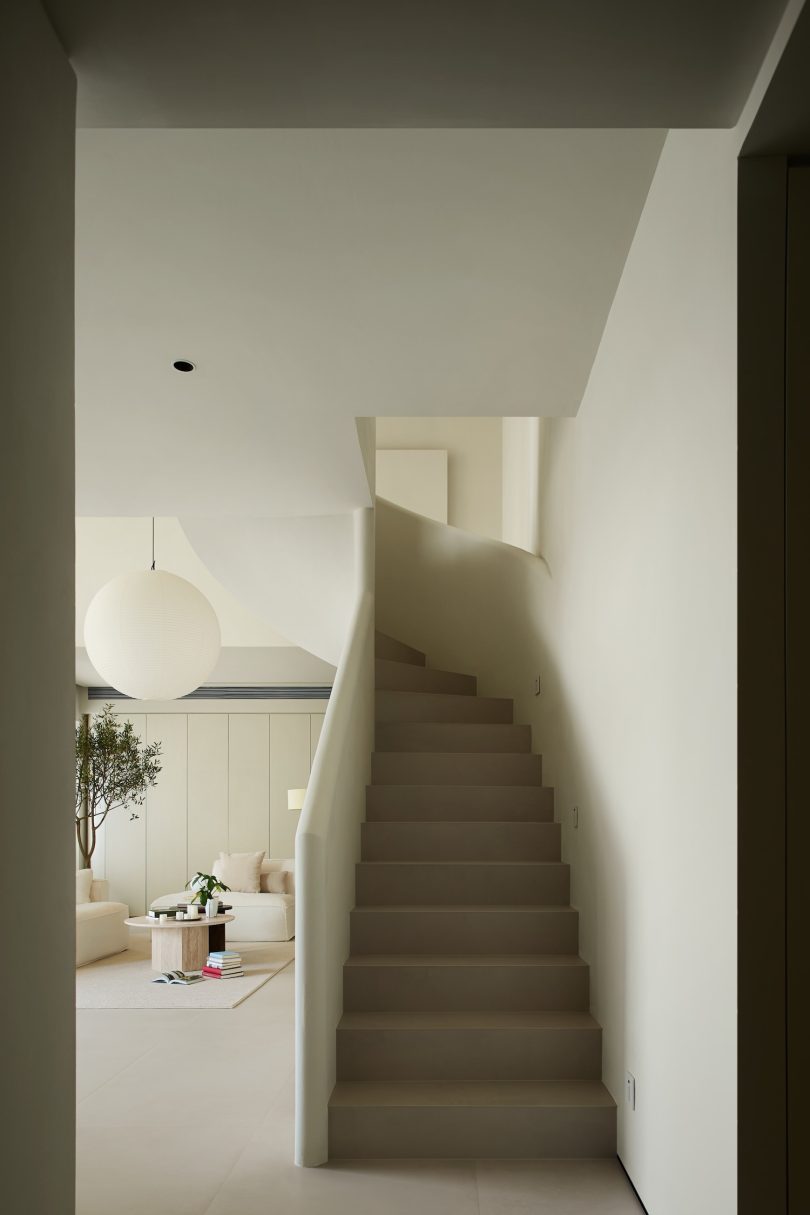 Chen Zhichao Design设计的极简主义住宅Soft Light