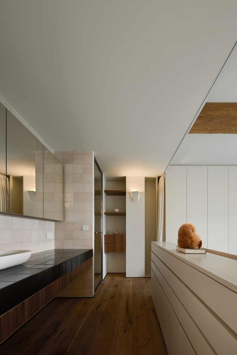 Chen Zhichao Design设计的极简主义住宅Soft Light