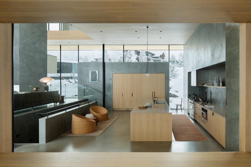 由Hacker设计的极简主义住宅Tetherow Overlook House