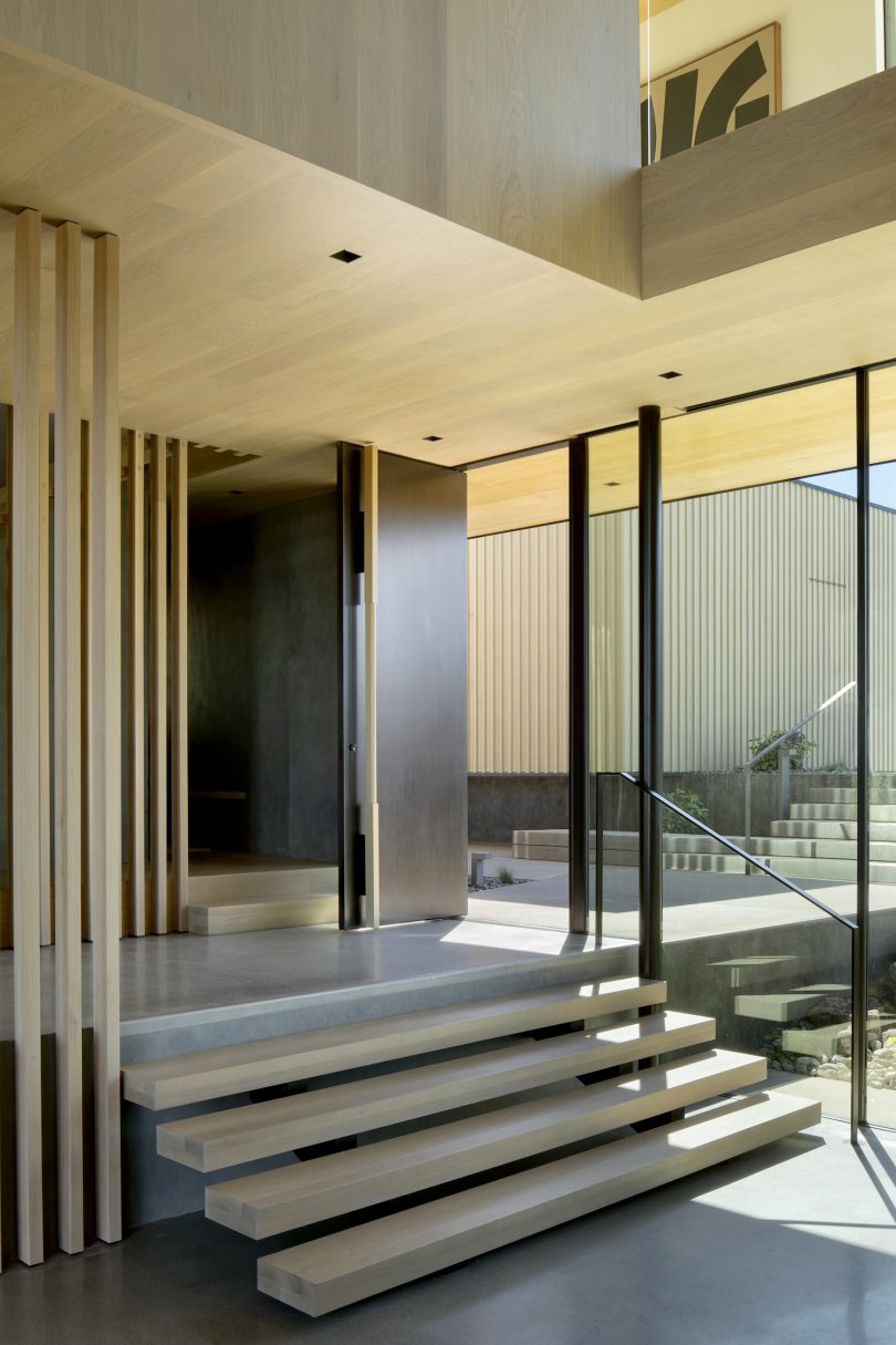 由Hacker设计的极简主义住宅Tetherow Overlook House