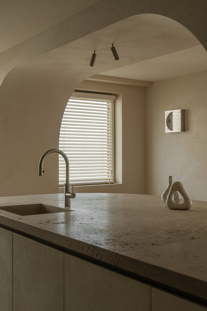 Boris Pellegroms设计的极简主义灯具WL04 Lamp