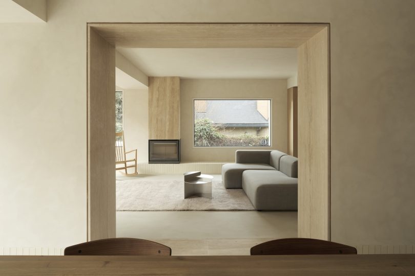 由DIIR设计的极简主义住宅Casa SO