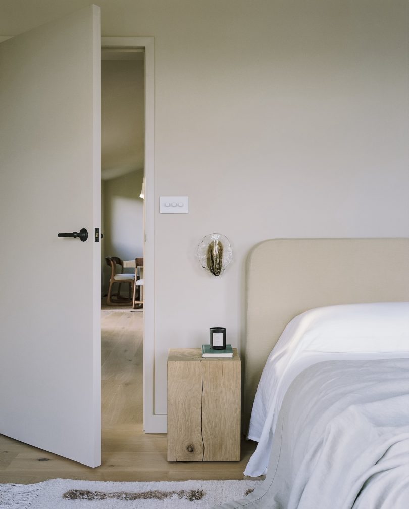 Architecture for London设计的极简住宅Dorset Beach House