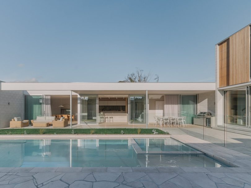 Pleysier Perkins设计的极简主义住宅Egerton Street House