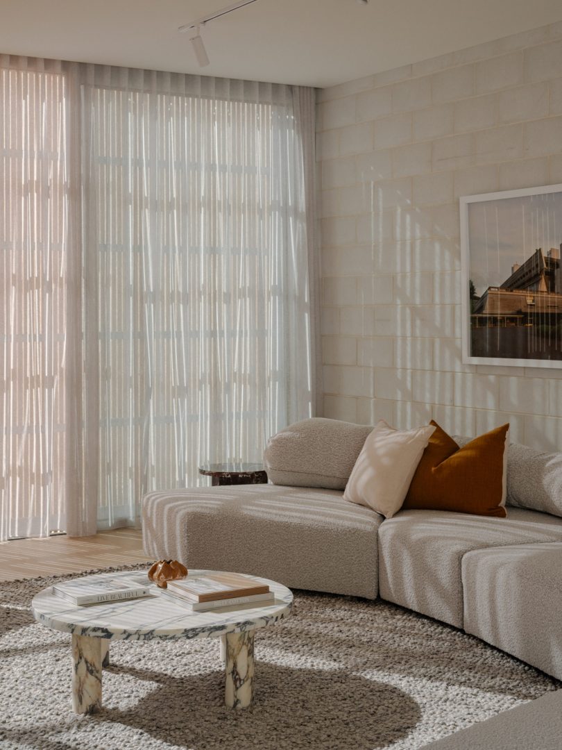 Pleysier Perkins设计的极简主义住宅Egerton Street House