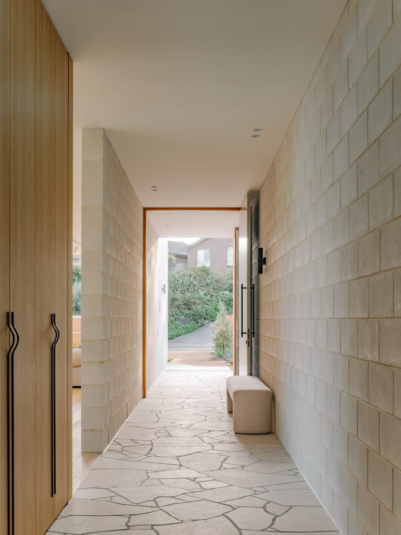 Pleysier Perkins设计的极简主义住宅Egerton Street House