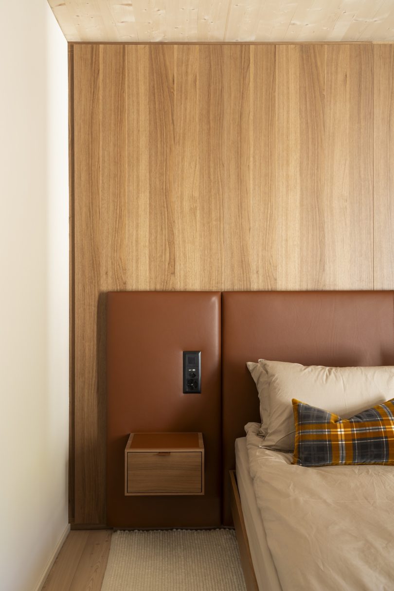 由Park与Slik Architekten设计的极简主义住宅La Vetta