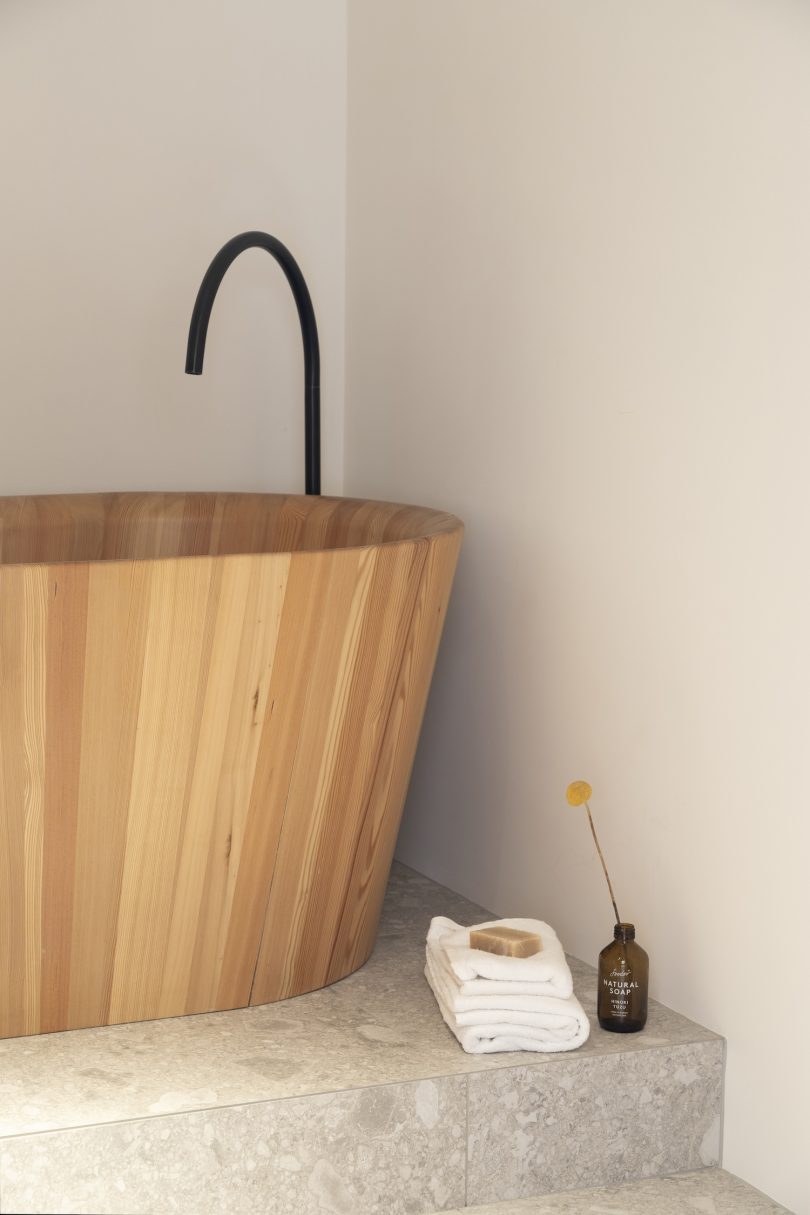 由Park与Slik Architekten设计的极简主义住宅La Vetta