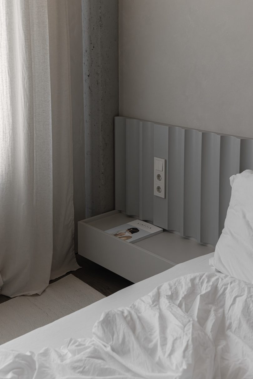 Sasha Hamolin设计的极简主义公寓MM|VV apartment