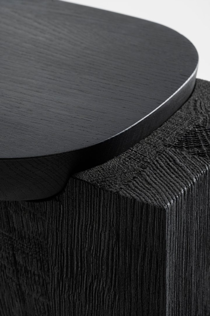 克罗地亚设计品牌：Alain Gilles的雕塑和不对称的咖啡桌