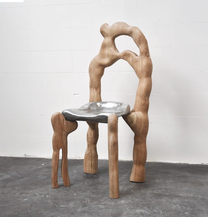 Chaeeun Lee设计的极简家具The Parasitic Factors