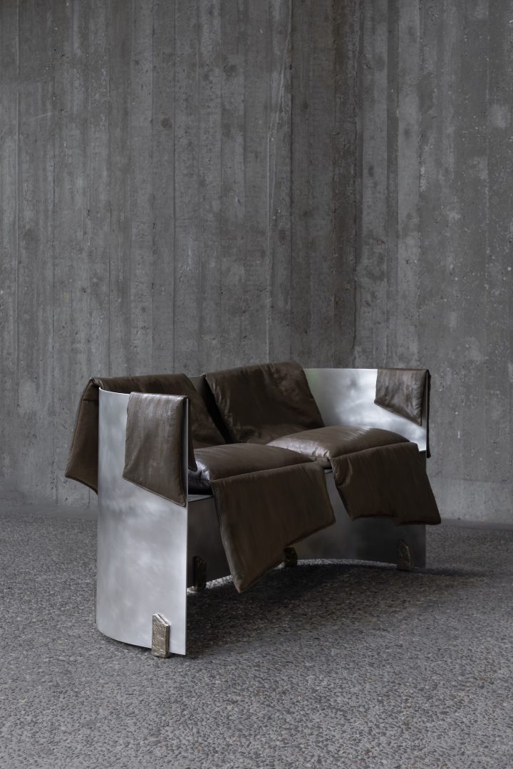 Linde Freya Tangelder设计的极简主义系列Reworked Series