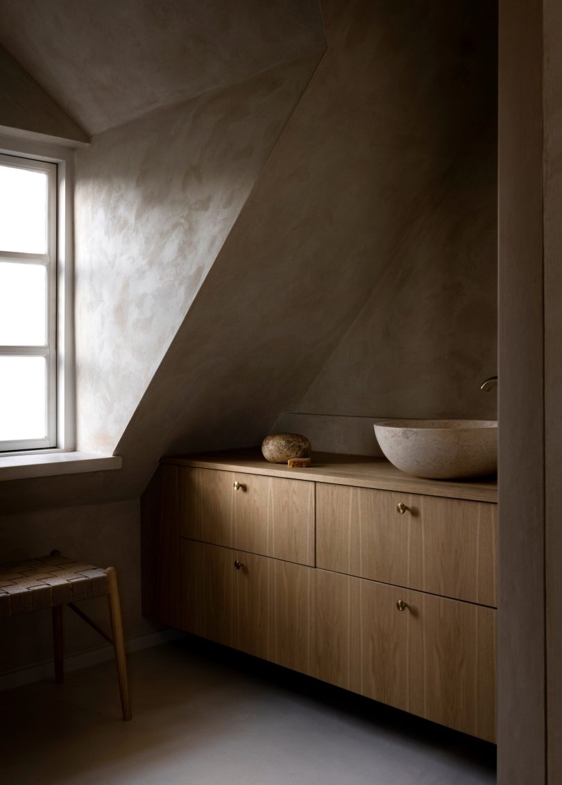 由Norm Architects设计的极简主义住宅Strandgården