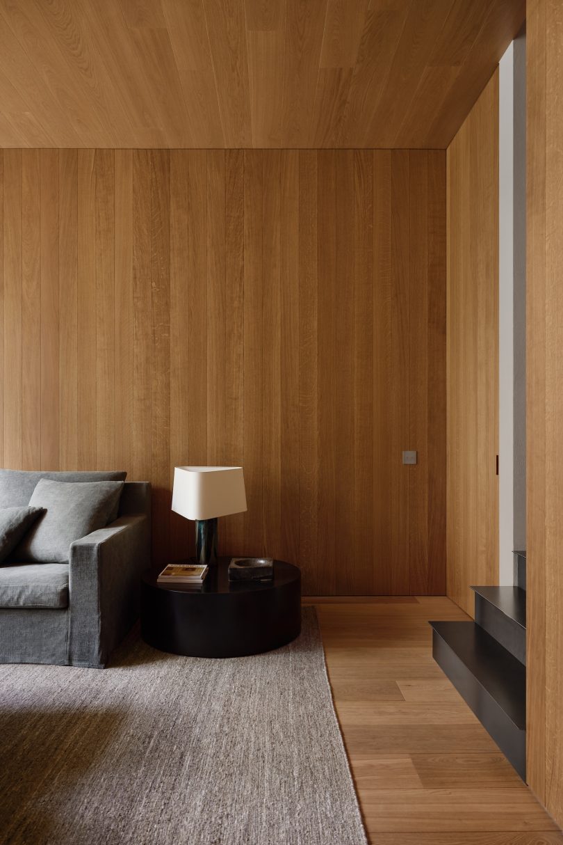 Decancq Vercruysse architects设计的极简住宅Townhouse VI