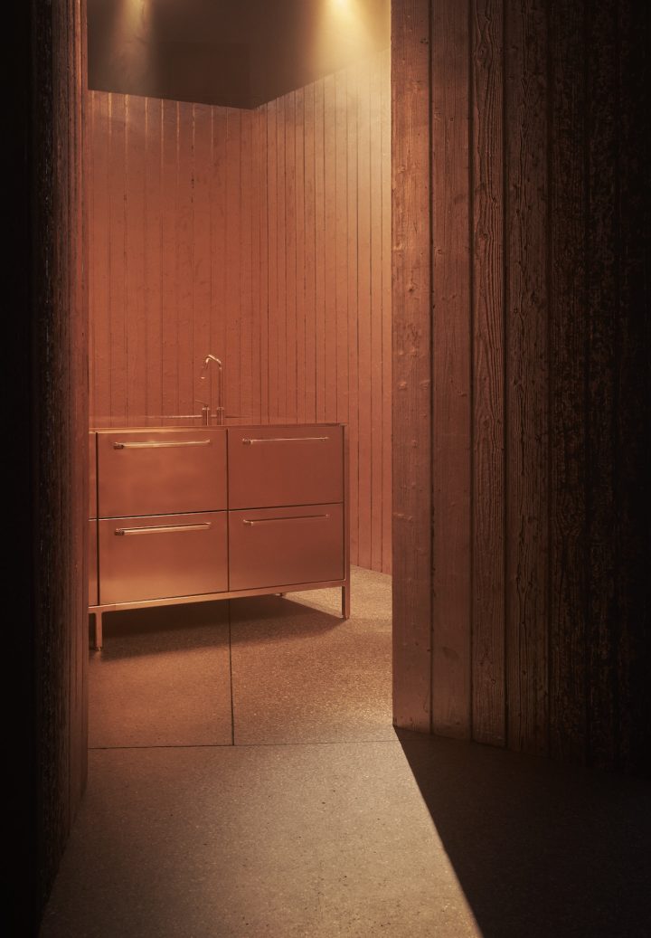 丹麦设计品牌:Studio KO为Vipp宾馆注入沙漠风情