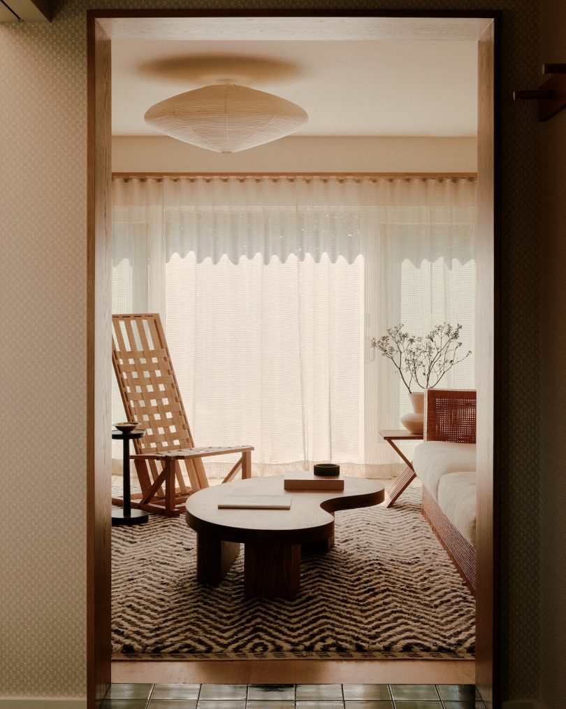 由General Assembly设计的极简住宅Amagansett Home