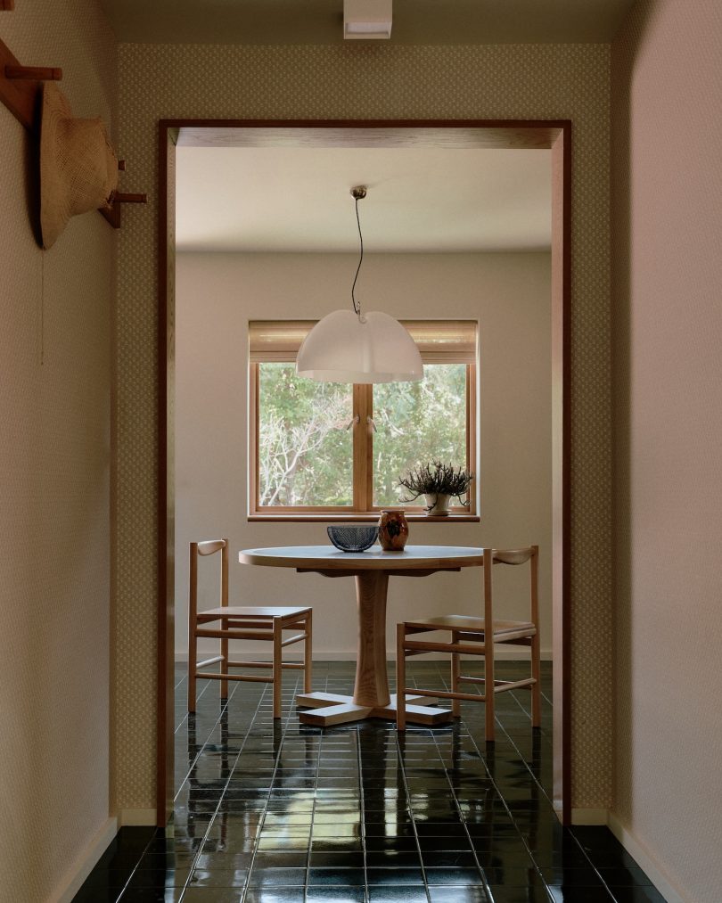 由General Assembly设计的极简住宅Amagansett Home