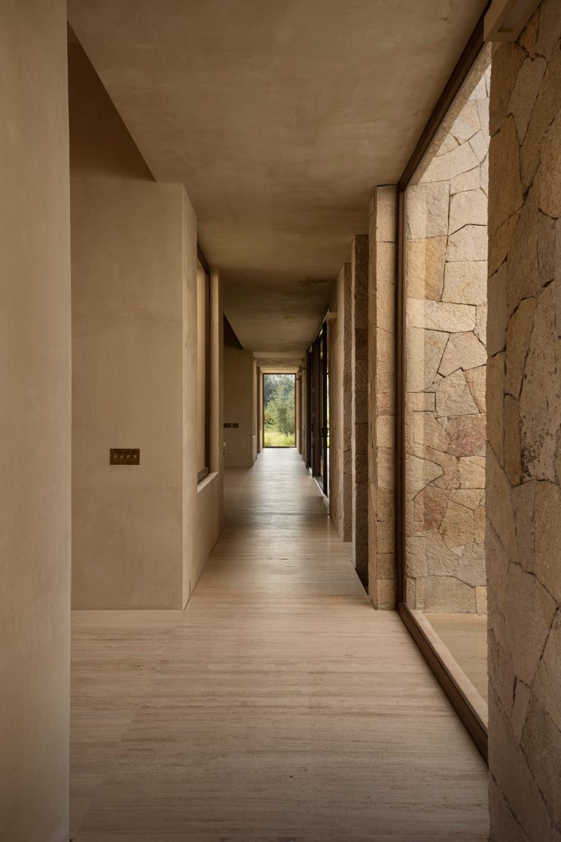 Jorge Garibay Architects设计的极简住宅Casa San Francisco