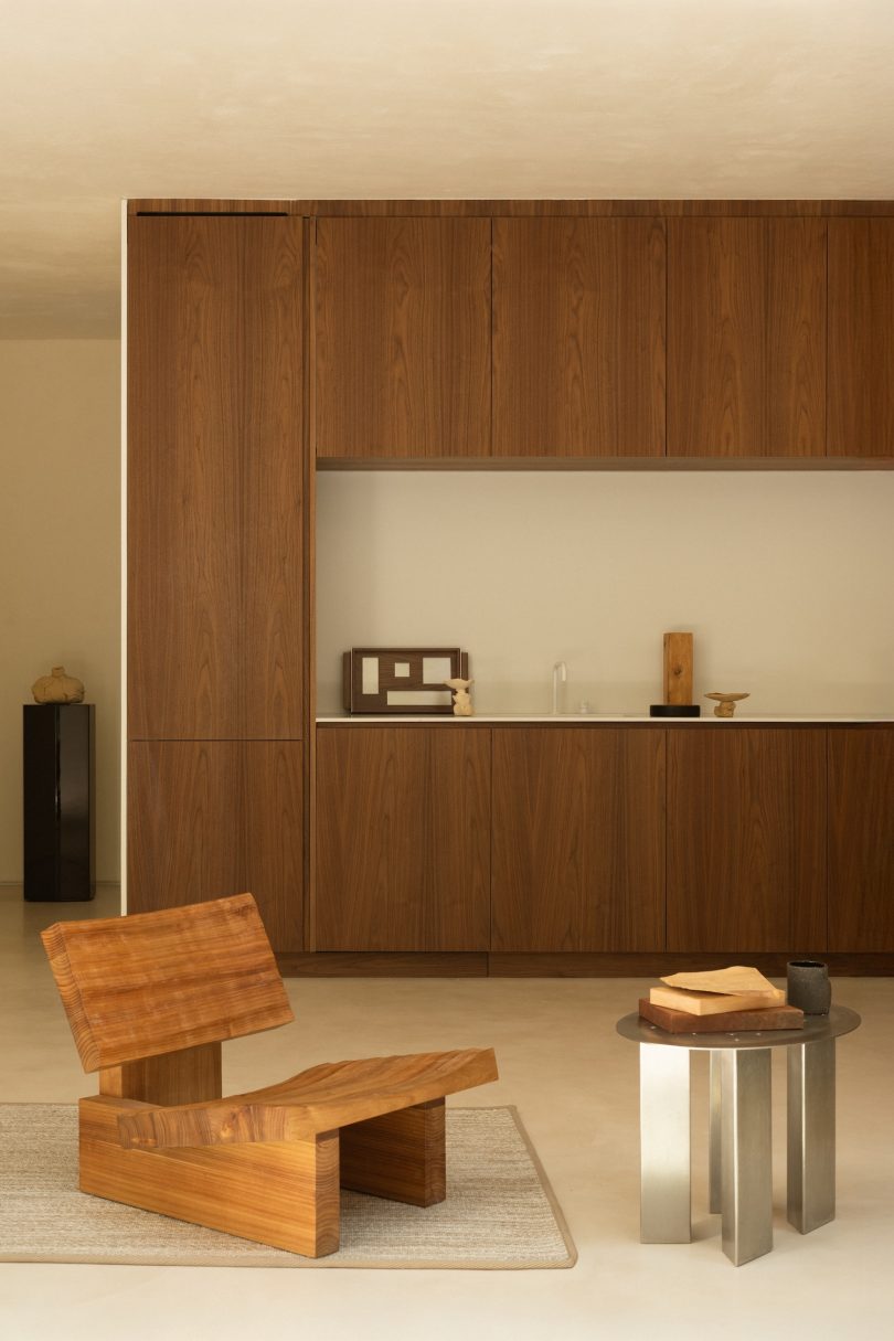 Luso Collective设计的极简别墅The Collector’s Residence