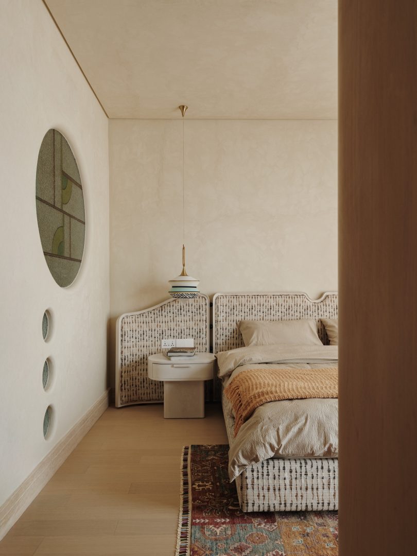 IN BLOSSOM INTERIOR设计的极简住宅Dubai Beach Villa