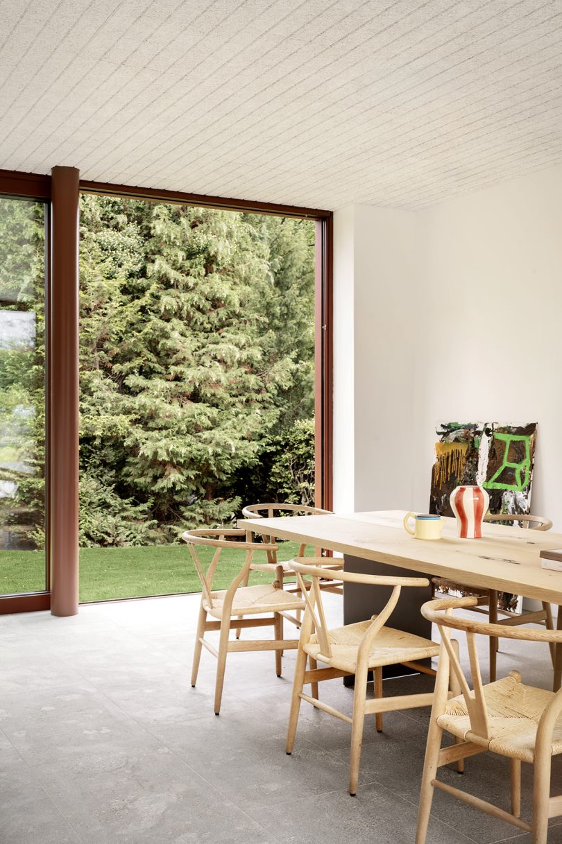 Valbæk Brørup Arkitekter设计的极简住宅Kildeskovsvej