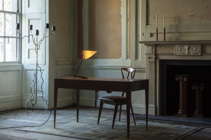 Joe Armitage设计的极简主义灯具Armitage Collection