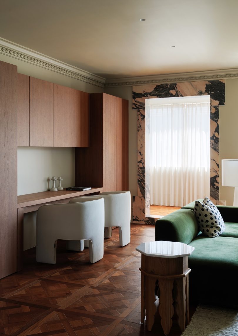 由ANG 3 STUDIO设计的极简主义公寓FuSion Residence