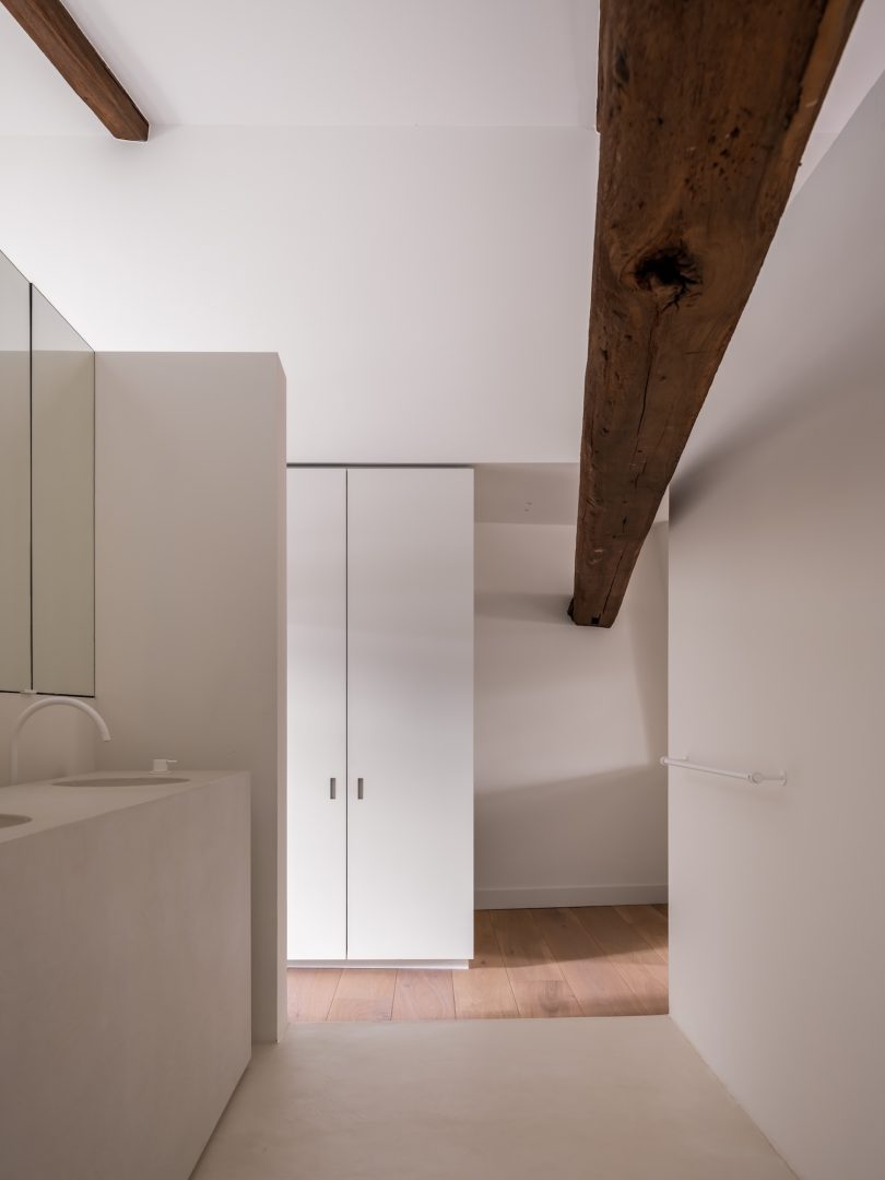 由Niels Maier设计的极简主义住宅GL10