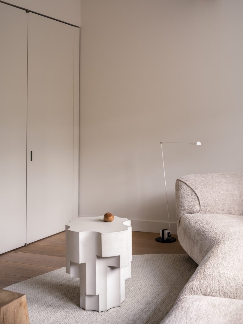 由Niels Maier设计的极简主义住宅GL10