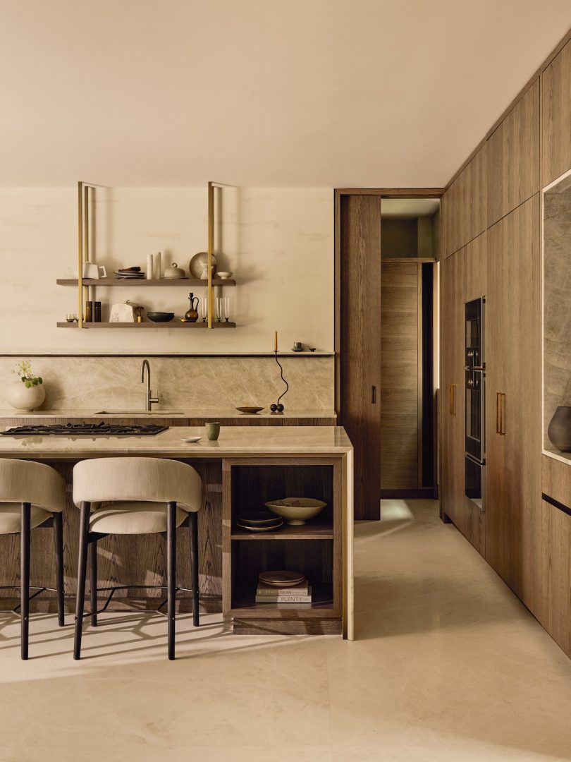 Gunter & Co 设计充满光线的伦敦工艺美术住宅