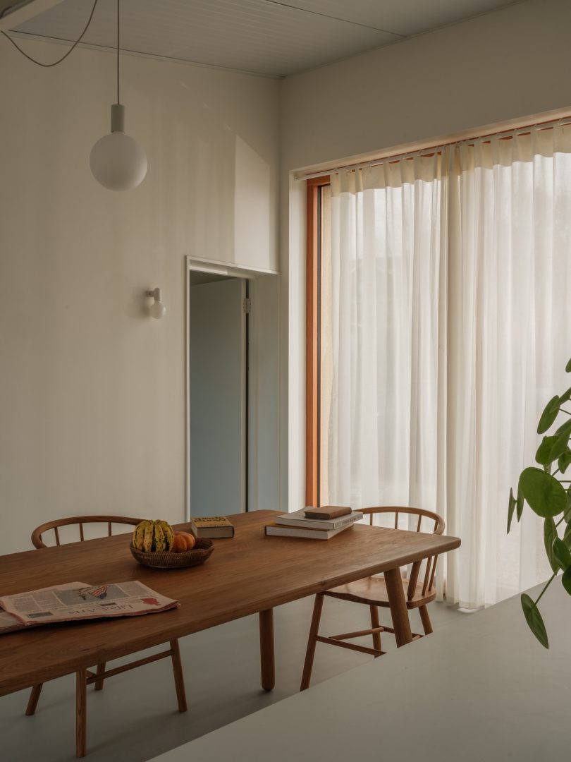 Bindloss Dawes设计的极简主义住宅The Tractor Shed