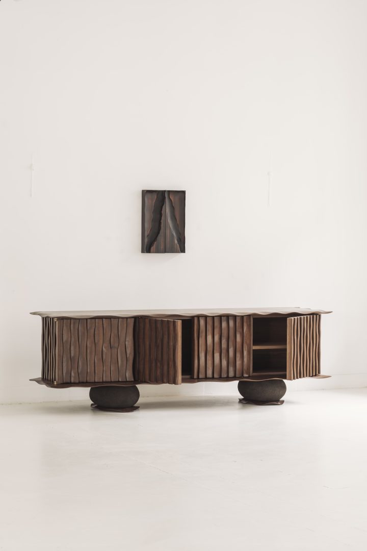 Objects With Narratives的极简展览A Serene Dialogue of Matter