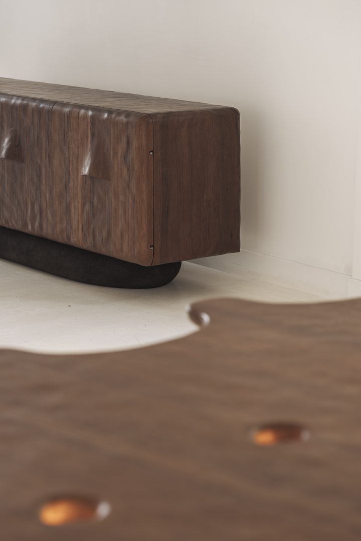 Objects With Narratives的极简展览A Serene Dialogue of Matter