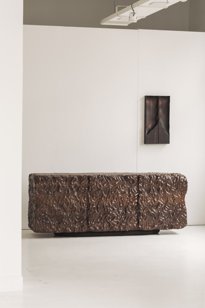 Objects With Narratives的极简展览A Serene Dialogue of Matter