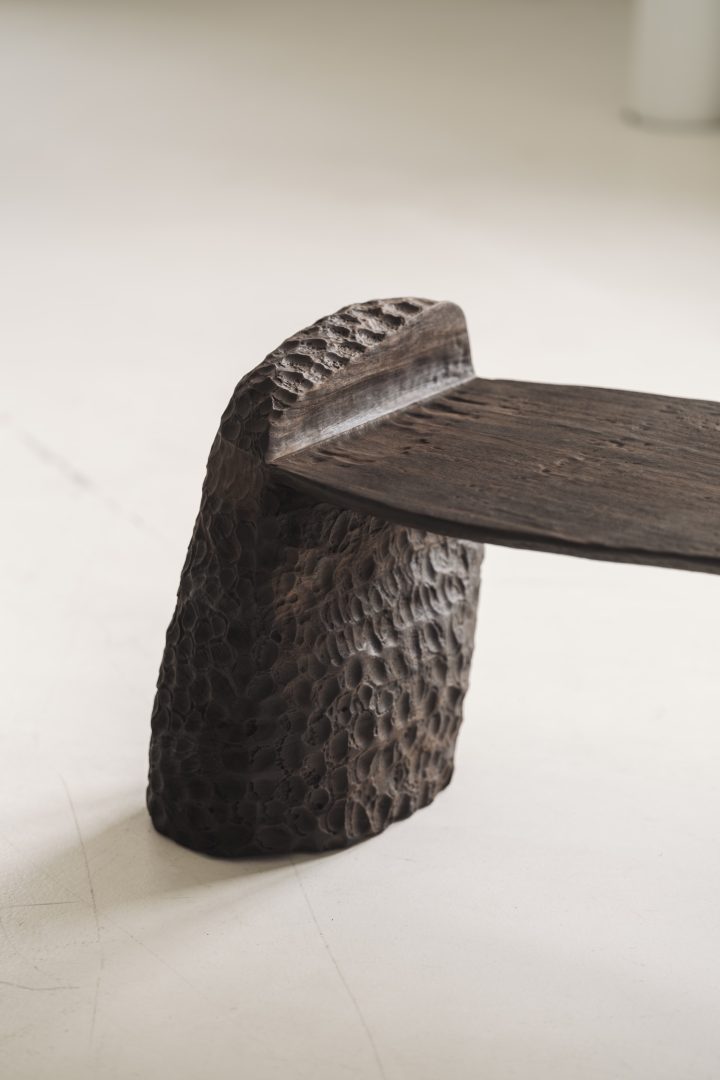 Objects With Narratives的极简展览A Serene Dialogue of Matter