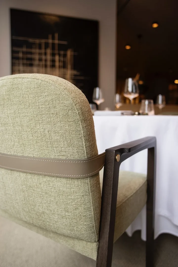 意大利家具品牌：Potocco为米其林餐厅设计的定制座椅