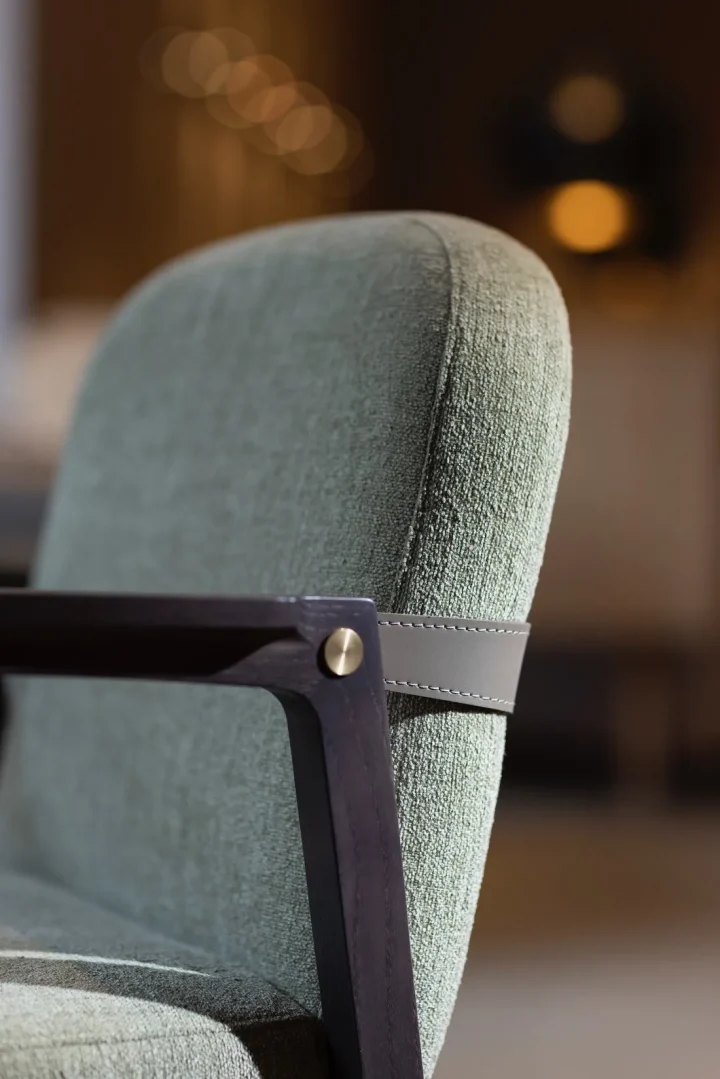 意大利家具品牌：Potocco为米其林餐厅设计的定制座椅