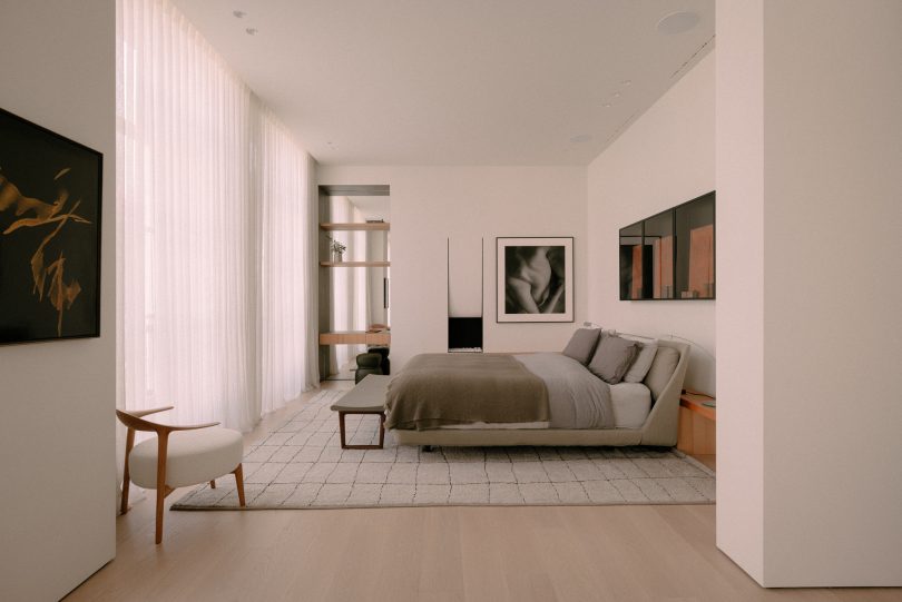 Pham设计的极简主义住宅Amsterdam Canal House