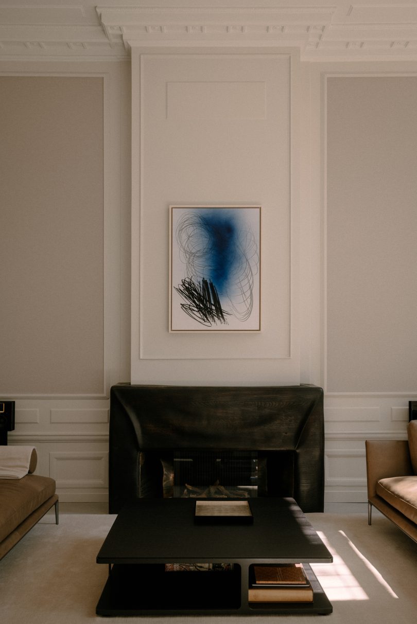 Pham设计的极简主义住宅Amsterdam Canal House