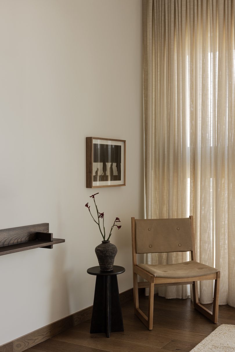 由Aagnes设计的极简主义住宅Apartamento West