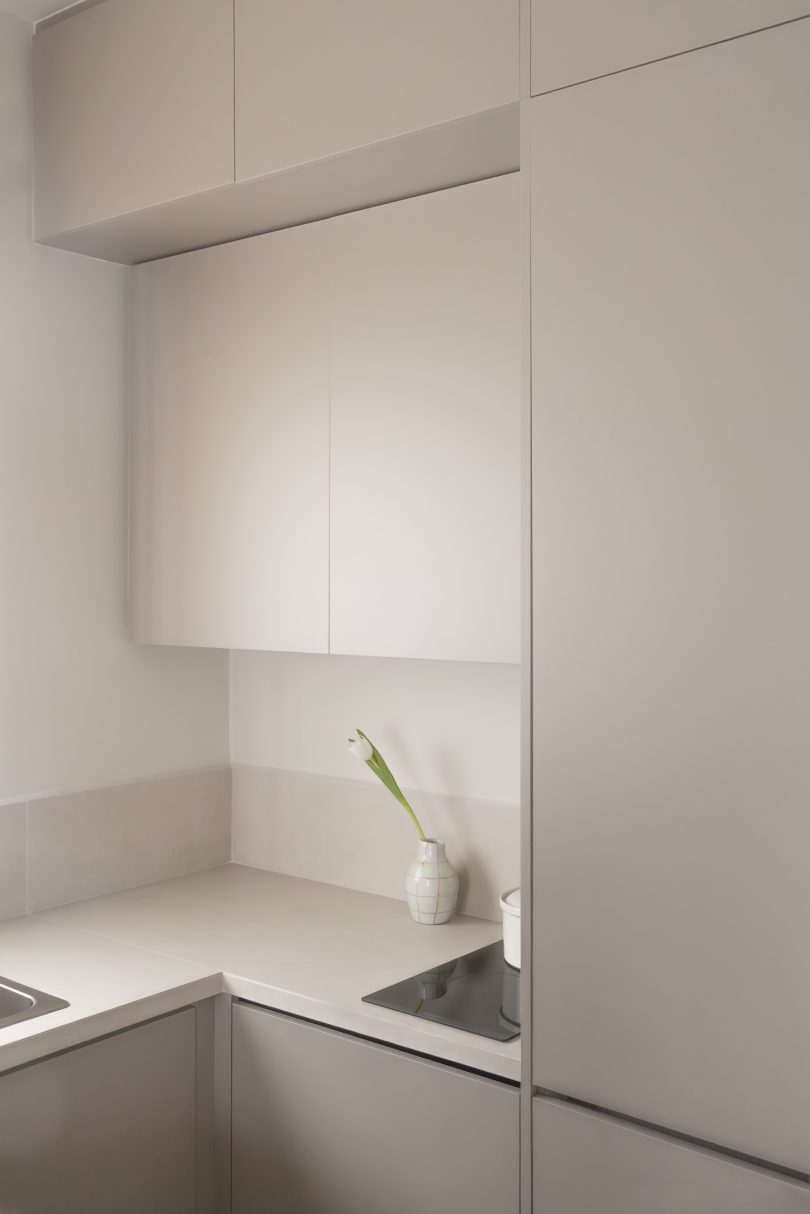 Space is around us设计的极简主义公寓Casa Bēju