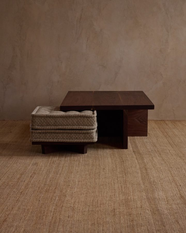 Beson设计的极简家具Noa Coffee Table & Ottomans