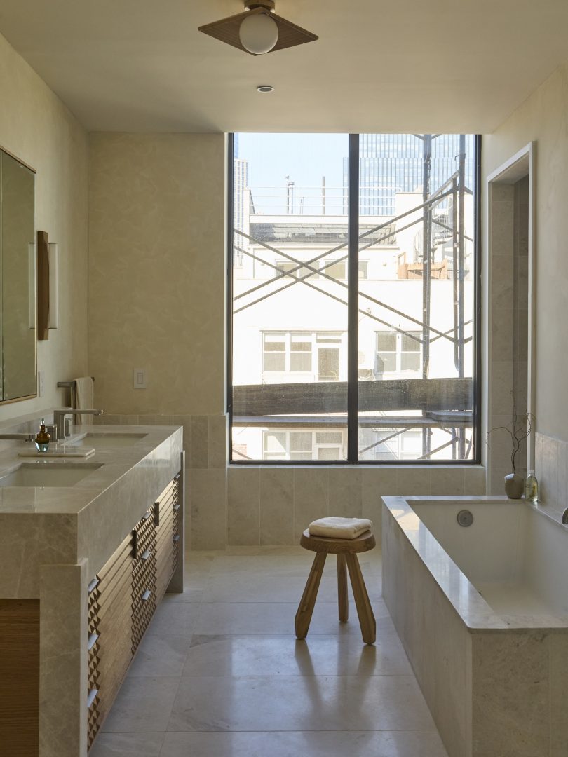 Frida Escobedo Studio设计的极简公寓Bergen Brooklyn