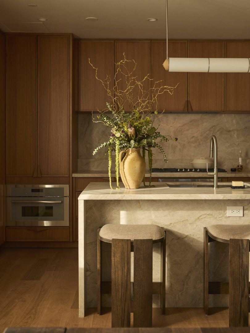 Frida Escobedo Studio设计的极简公寓Bergen Brooklyn