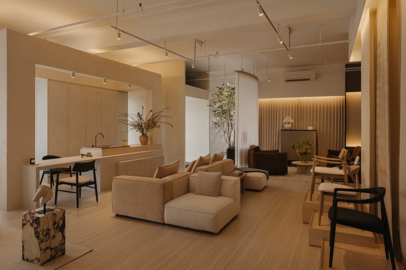 Right Angle Studio设计对的极简展厅CANCAN Flagship