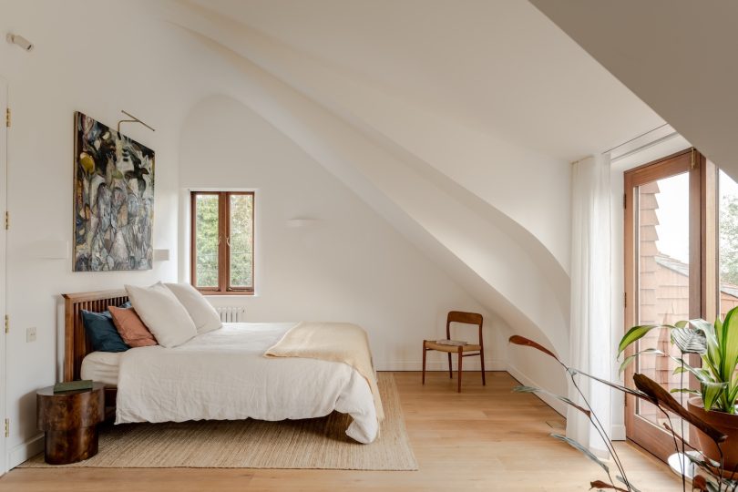 由Templeton Ford设计的极简主义住宅Clay Rise