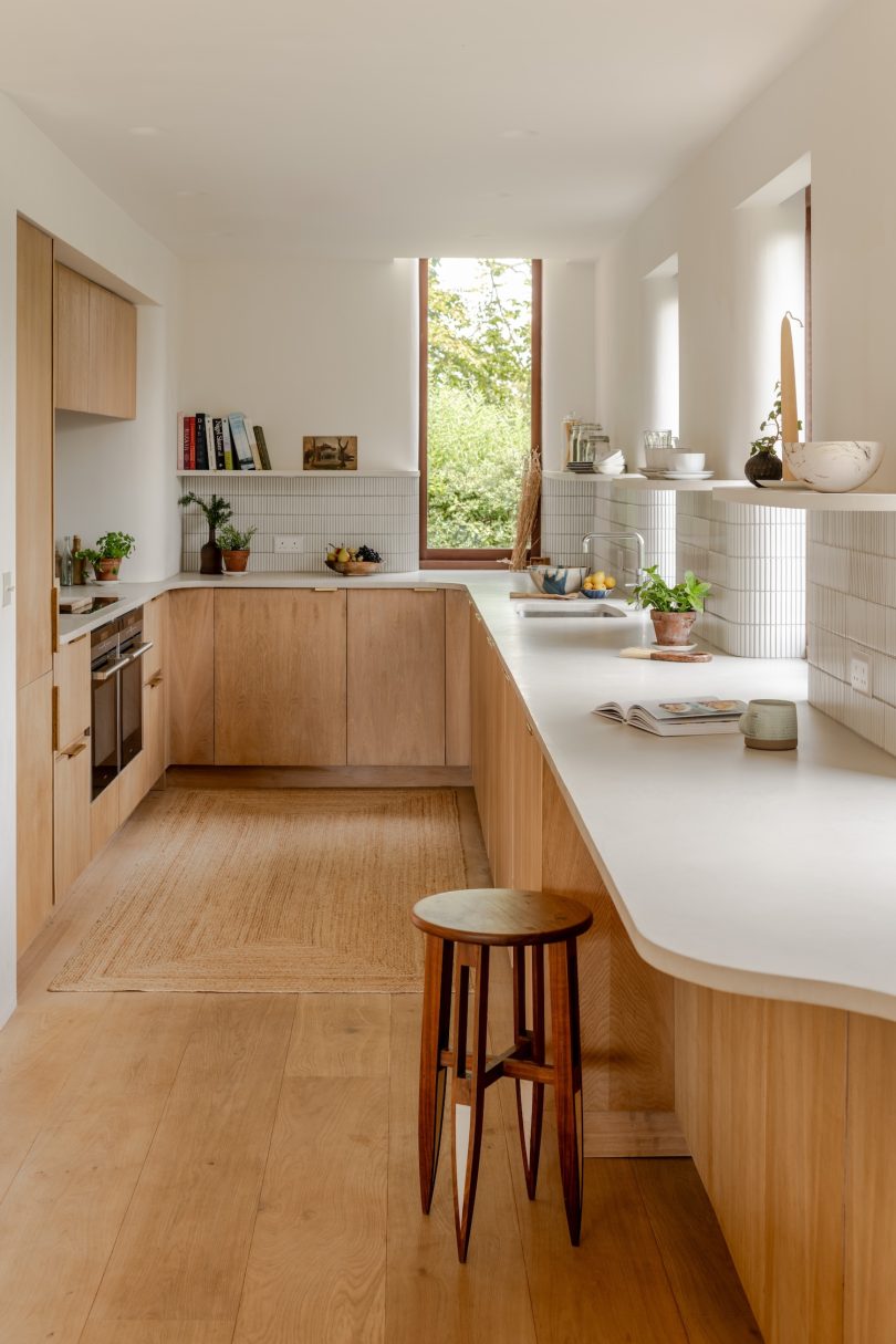 由Templeton Ford设计的极简主义住宅Clay Rise