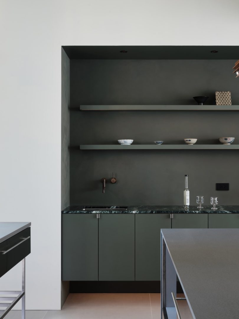 ST Design Studio 设计的极简主义公寓 Daisy